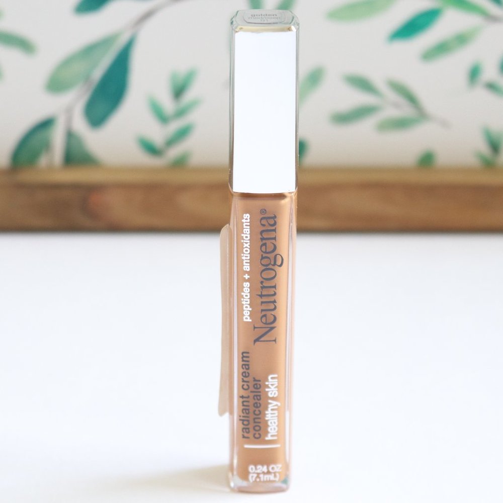 Neutrogena | Healthy Skin Radiant Cream Concealer | Golden (Med/Deep 01) |0.24oz